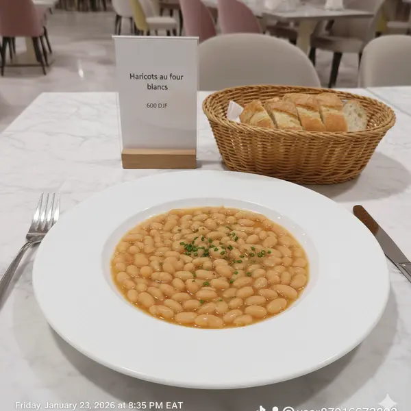 gadileh-resort-hotel-tadjurah - Hrriko White / Madame Improbable