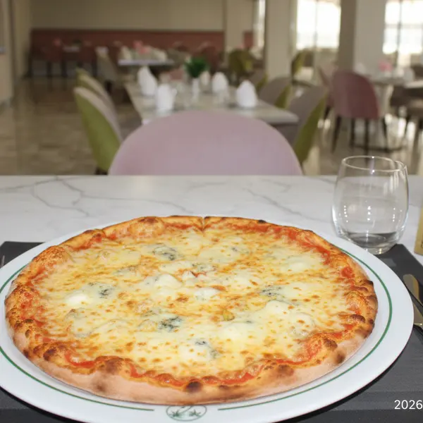 gadileh-resort-hotel-tadjurah - 4 Pizza spéciale fromage