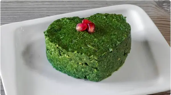 georgian-cheese-boat - Phkali Spinach