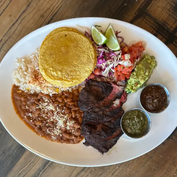 ghost-ranch-modern-southwest-cuisine - Skirt Steak Taco Platter