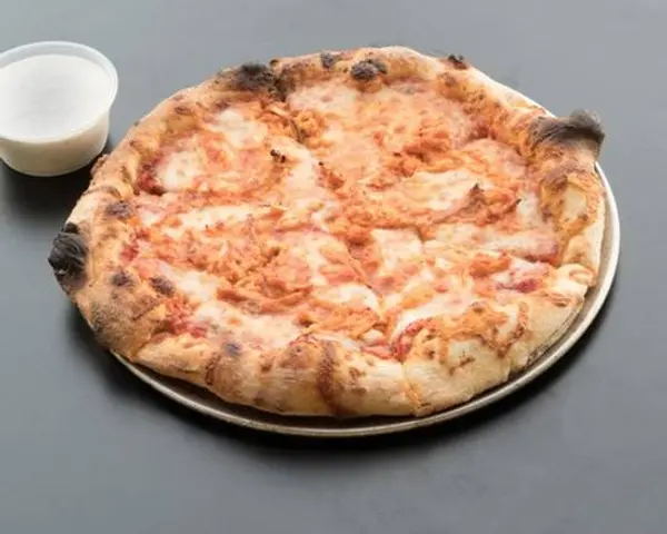 giovannis-old-world-new-york-pizzeria - 12" Medium Buffalo Chicken Pizza