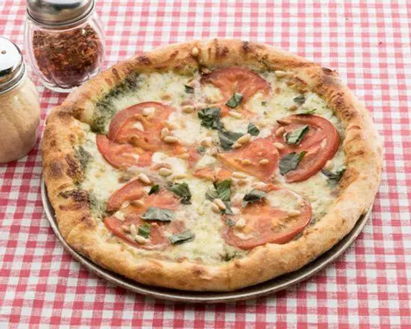 giovannis-old-world-new-york-pizzeria - 12" Medium Pesto Pizza