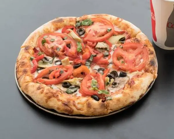 giovannis-old-world-new-york-pizzeria - 10" Small Primavera Pizza