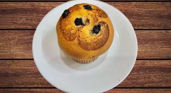 glaze-donuts-bagel-sandwiches - Blueberry Muffin