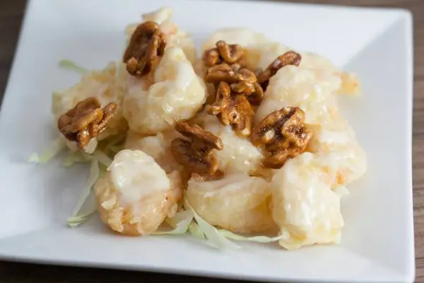 golden-dragon-chinese-restaurant - Honey Glazed Walnut Shrimp