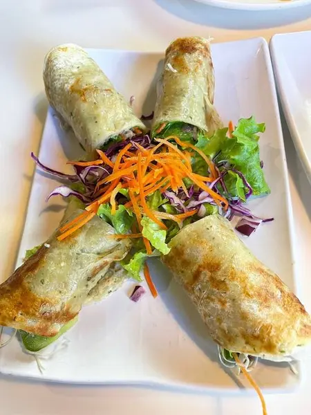 golden-era-vegan-restaurant - 10. Asian Wraps