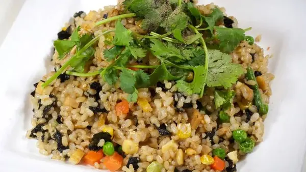 golden-era-vegan-restaurant - 32. Royal Fried Rice (GFO)