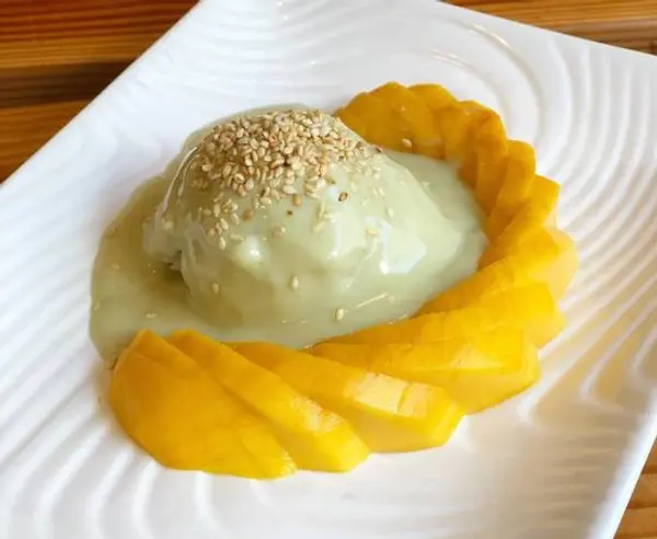 golden-era-vegan-restaurant - Mango Sticky Rice