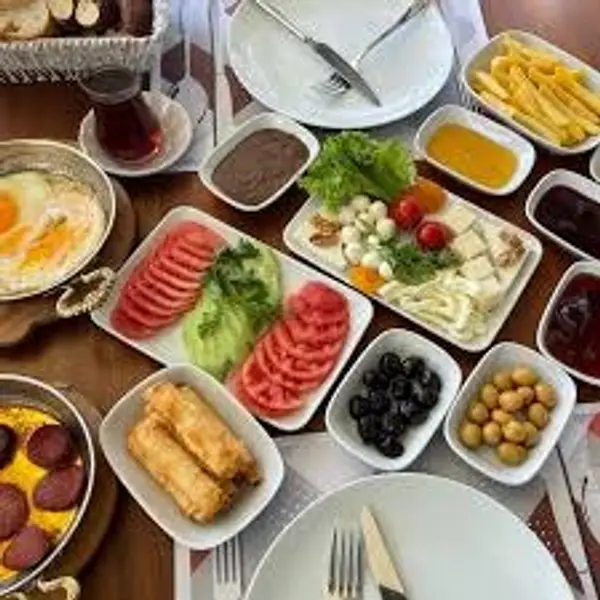 golden-teras - Serpme Kahvaltı (Çift Kişilik)