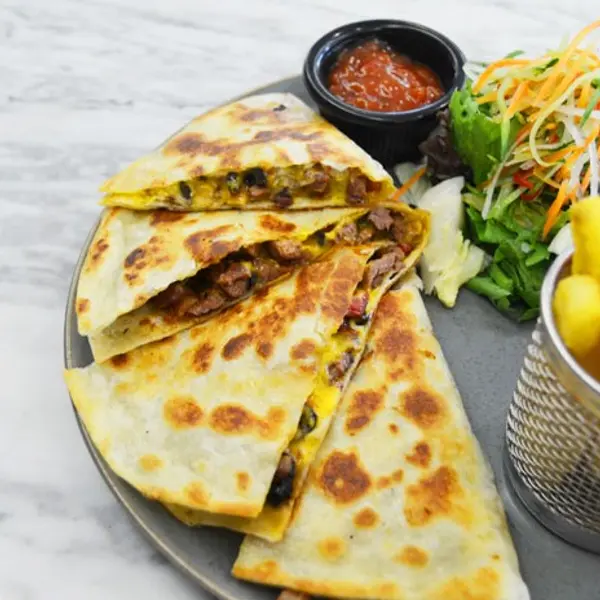 golden-teras - Quesadilla Et