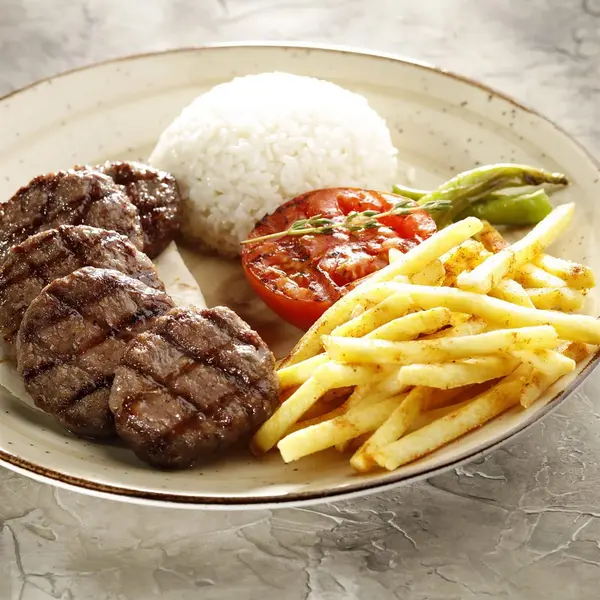 golden-teras - Izgara Köfte