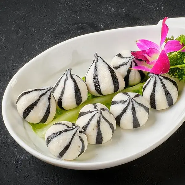 good-luck-hot-pot - L13-墨汁丸Black and White Mixed Cuttlefish Balls