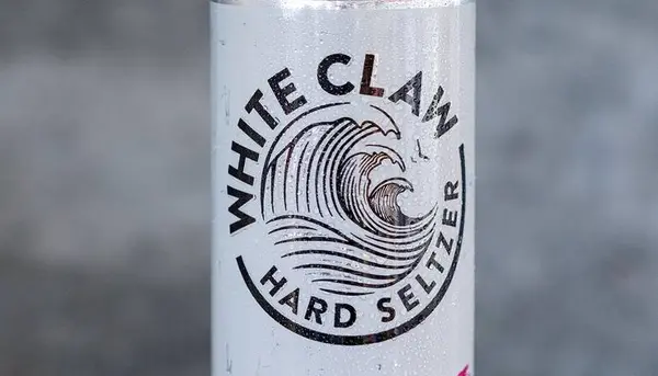 gotts-roadside - White Claw