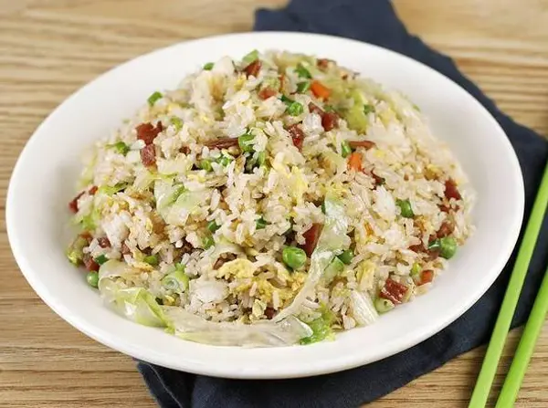 grant-place - Chinese Sausage Egg Fried Rice (臘腸炒飯)