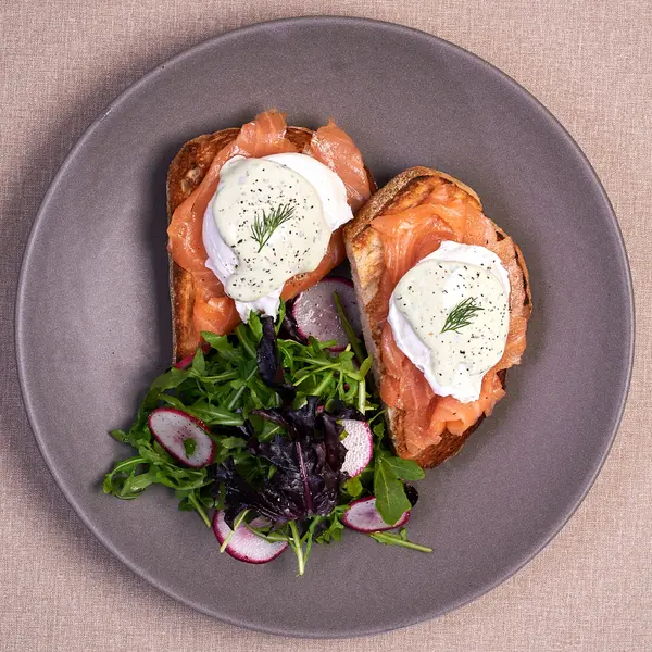 ground-support-cafe - Salmon Toast