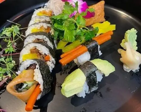 hana-japanese-bistro - Veggie Sushi Combo