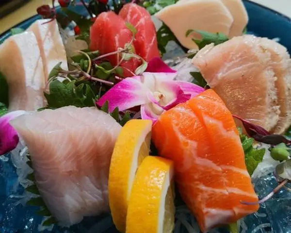 hana-japanese-bistro - Sashimi