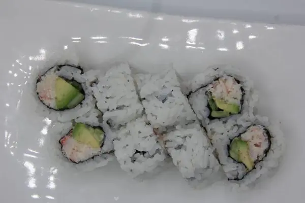 hana-japanese-bistro - California Roll