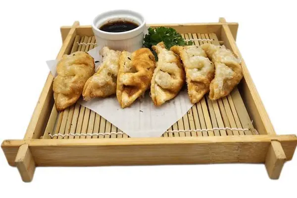 hana-japanese-bistro - Gyoza