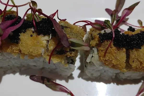 hana-japanese-bistro - Scorpion Roll