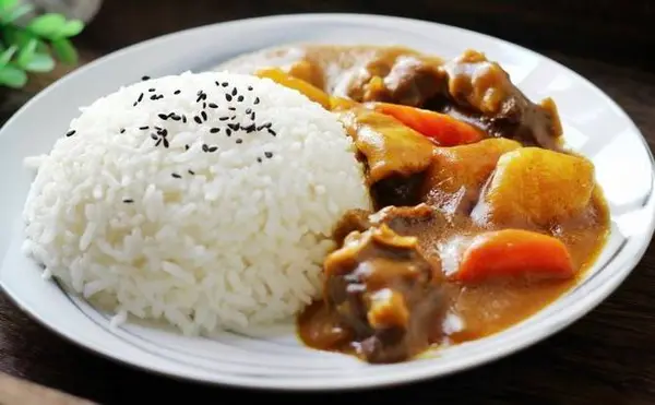 hang-ah-tea-room - Beef brisket with rice 牛腩飯