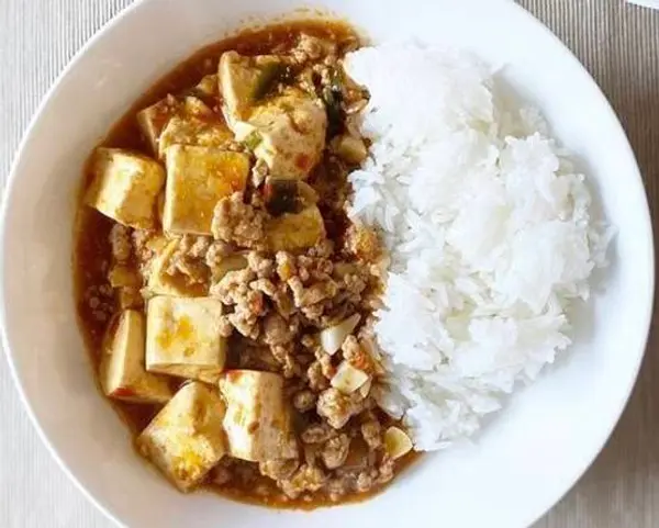 hang-ah-tea-room - Mapo tofu with rice (Spicy) 麻婆豆腐飯