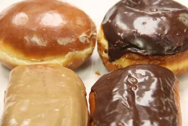 happy-donut - Boston Cream