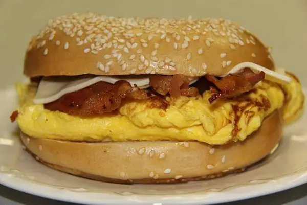 happy-donut - Meat with Egg & Cheese on Bagel