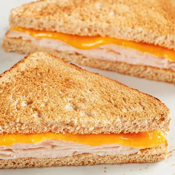 hazels-kitchen - Turkey & Cheese Sandwich