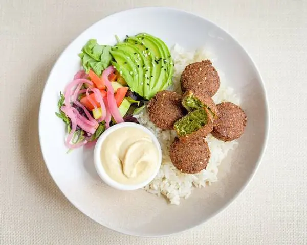 healthyish-mediterranean-bowls - Mediterranean Falafel Rice Bowl (V)