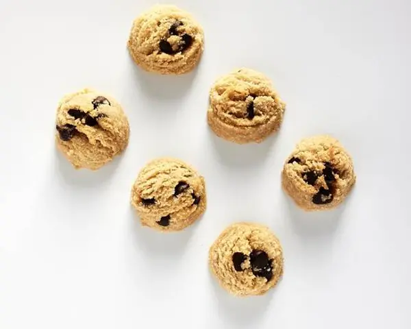 healthyish-republic - Healthyish Chocolate Chip Cookies