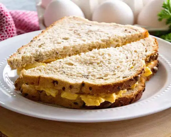 hella-good-sandwiches-salads - Organic Eggs and Farmer's Market Potatoes Sandwich