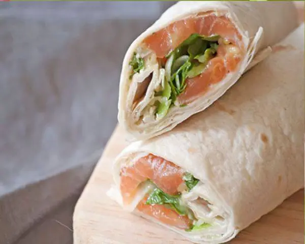 hella-good-sandwiches-salads - Salmon Wrap