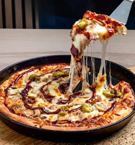 hero-pizza - BBQ Tuna