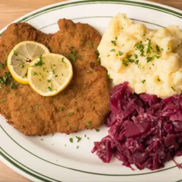 hinterhof - Wienerschnitzel