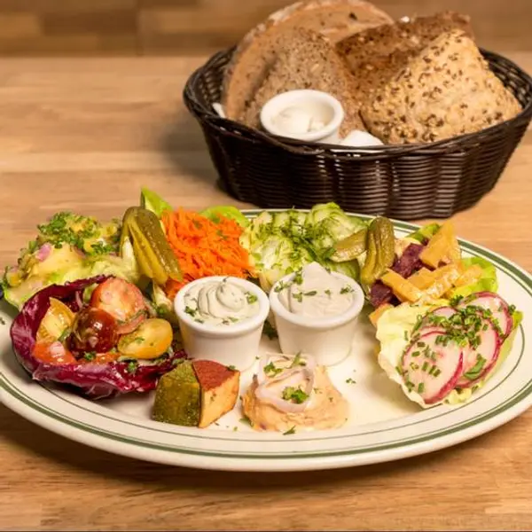 hinterhof - Obatzda Beer Cheese Platter with German Bread