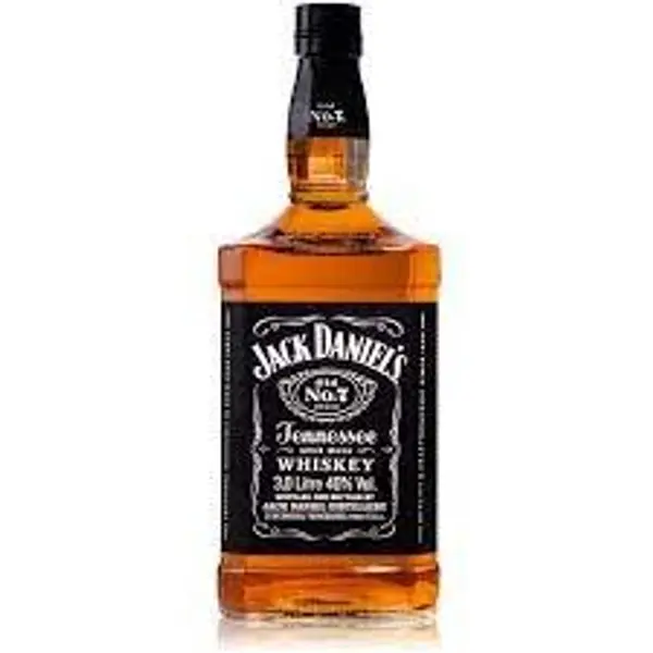 historia-hotel - JACK DANIEL'S