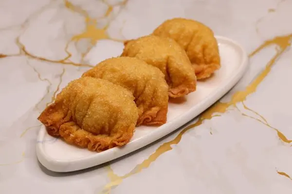 hong-kong-lounge - Deep Fried Shrimp Dumpling