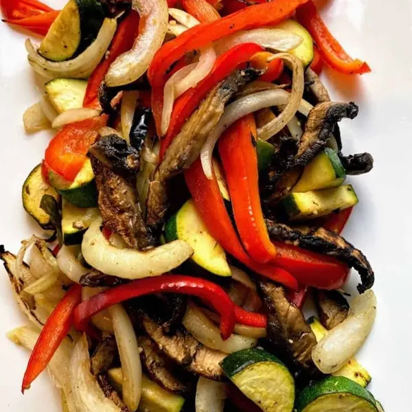 hoppers-cafe-street-food - Vegan Fajitas