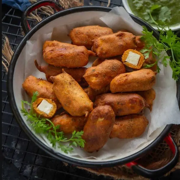 hotel-lords-bar-restaurant - Paneer Pakoda