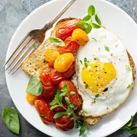 hotel-royale - Breakfast & Signature Eggs