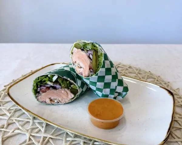 hummus-mediterranean-kitchen - Salmon Wrap