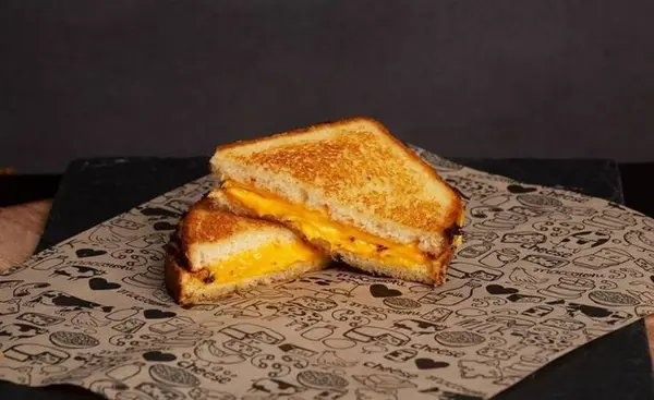 i-heart-mac-and-cheese - Vegan Classic Grilled Cheese