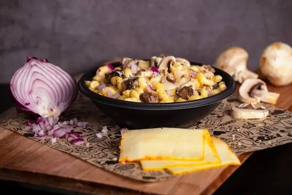 i-heart-mac-and-cheese - Short Rib Philly Mac and Cheese