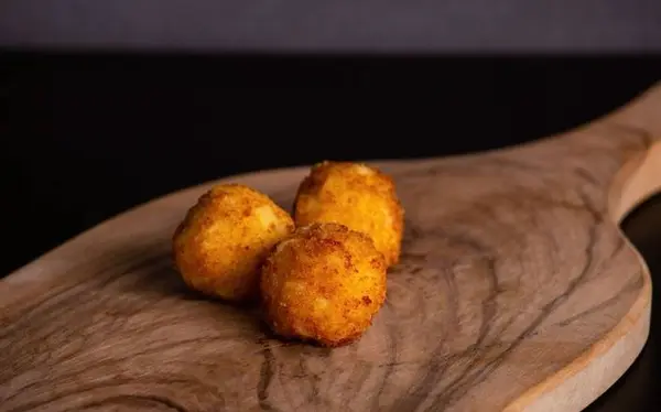 i-heart-mac-and-cheese - 3 Count Classic Mac Bites