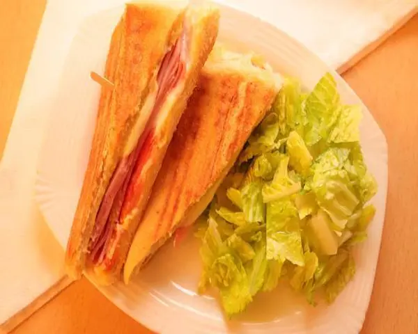 il-canto-cafe - Ham Panini