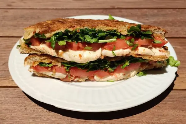 il-canto-cafe - Caprese Panini