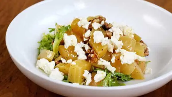 il-casaro-pizzeria-mozzarella-bar - Beet Salad