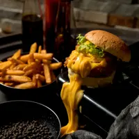 impero-restaurant - BURGERS & WRAPS