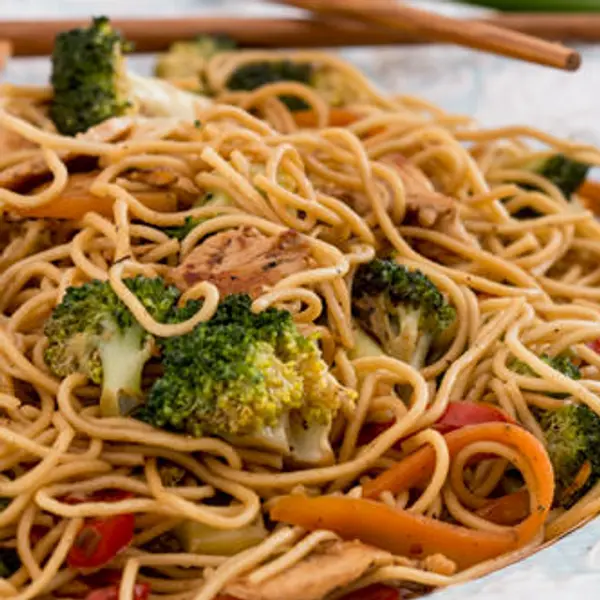 indchithai - Stir-fry chicken egg noodles